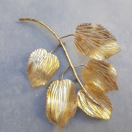 Broche rosier