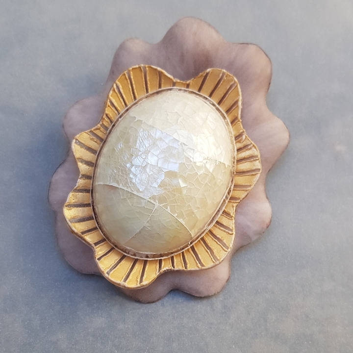 Broche Cabochon