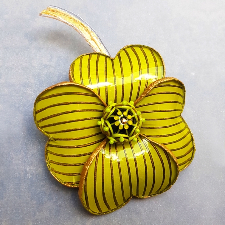 Broche Fleur Strillé