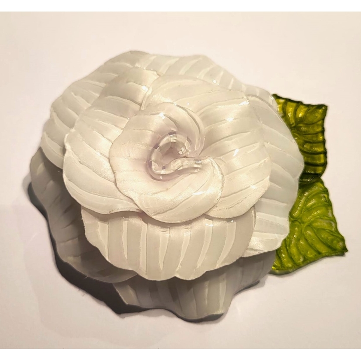 CAMELIA BLANC