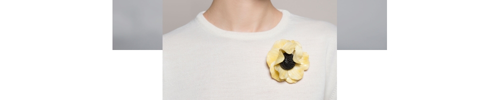 Broche
